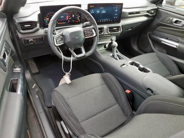 Ford Mustang Image 12