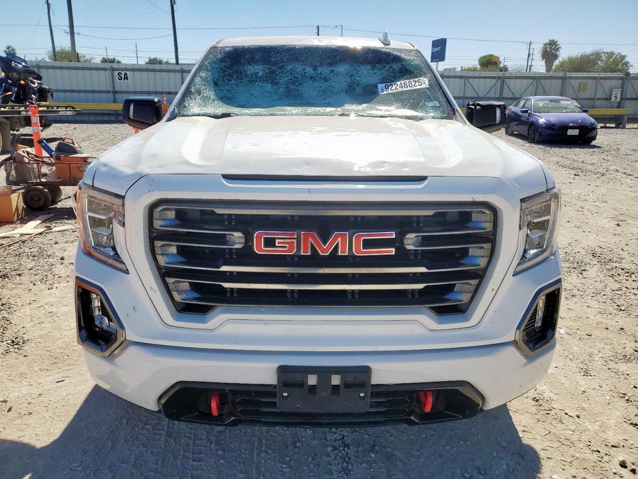GMC Sierra K1500 At4 Image 4