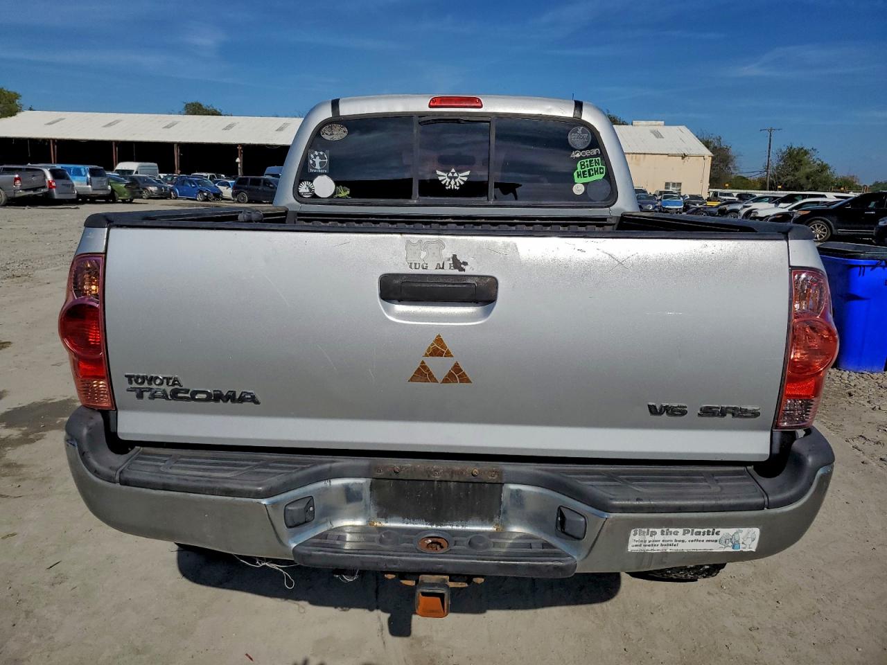 Toyota Tacoma Double Cab Image 10