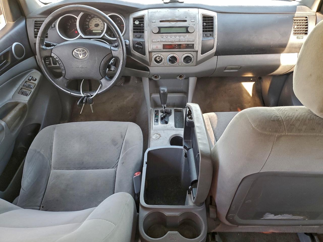 Toyota Tacoma Double Cab Image 7