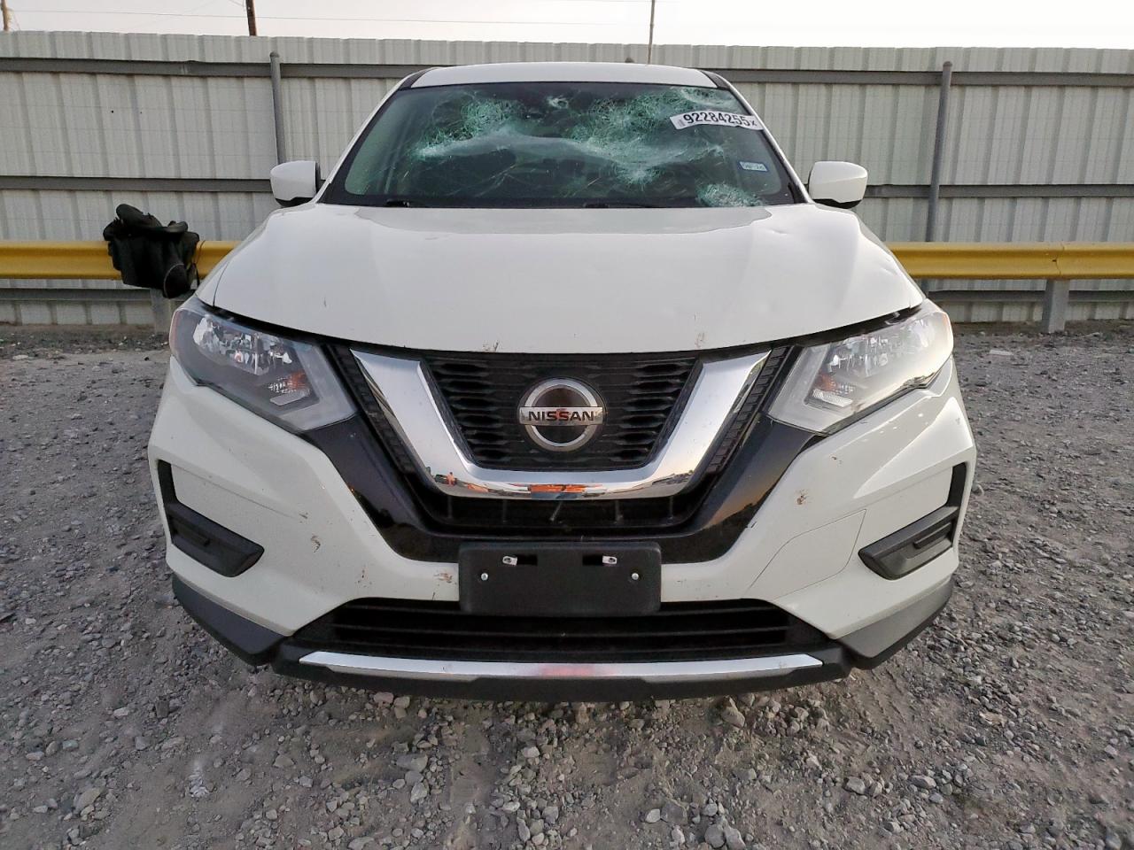 Nissan Rogue S Image 5