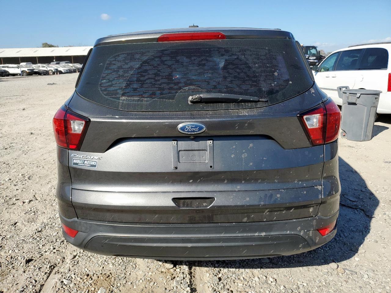 Ford Escape S Image 11