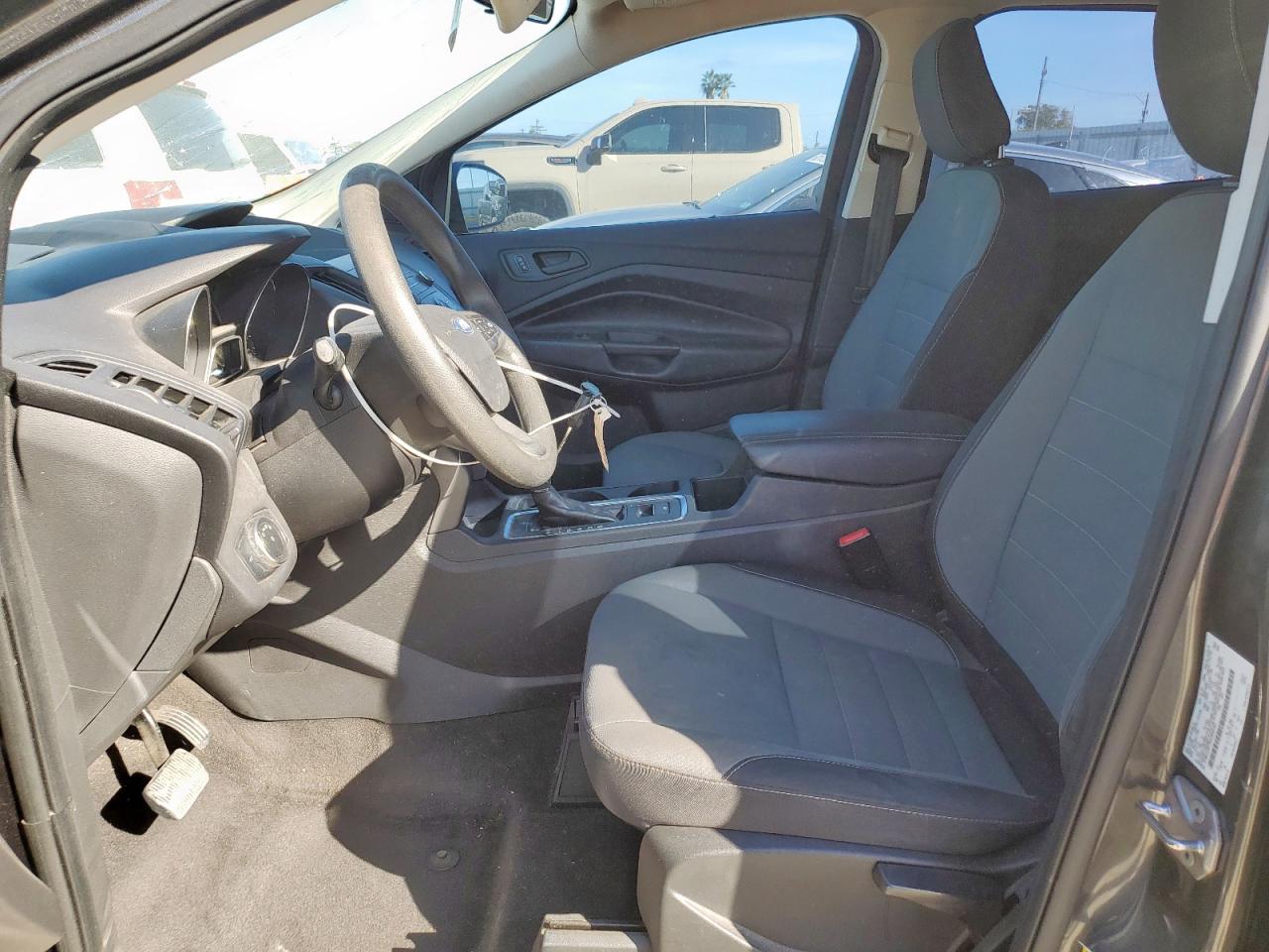 Ford Escape S Image 6