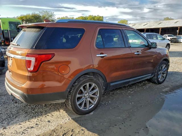 Ford Explorer Limited Image 12