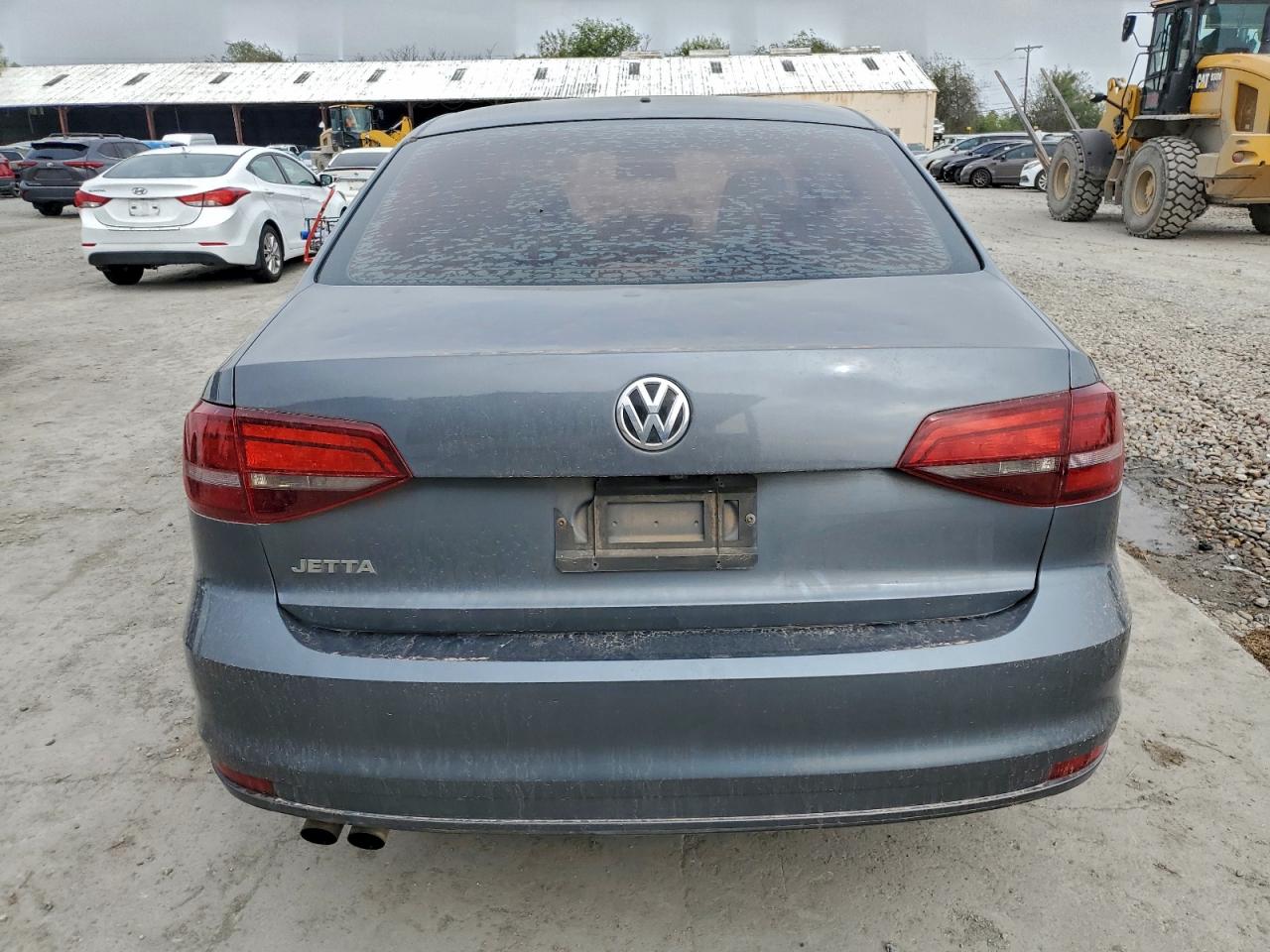 Volkswagen Jetta S Image 2