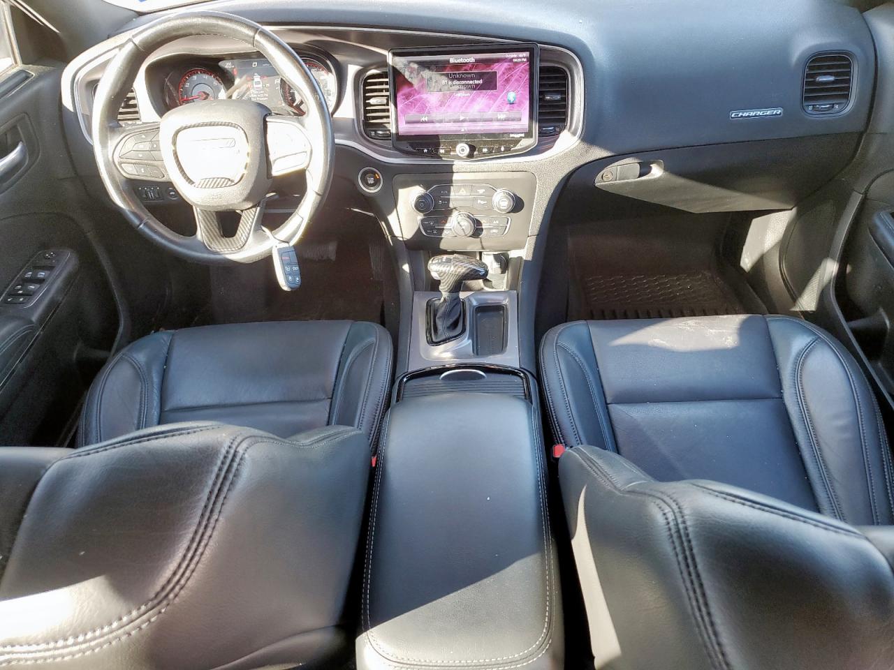 Dodge Charger Sxt Image 9