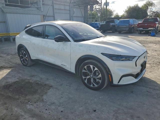 Ford Mustang Premium Image 12