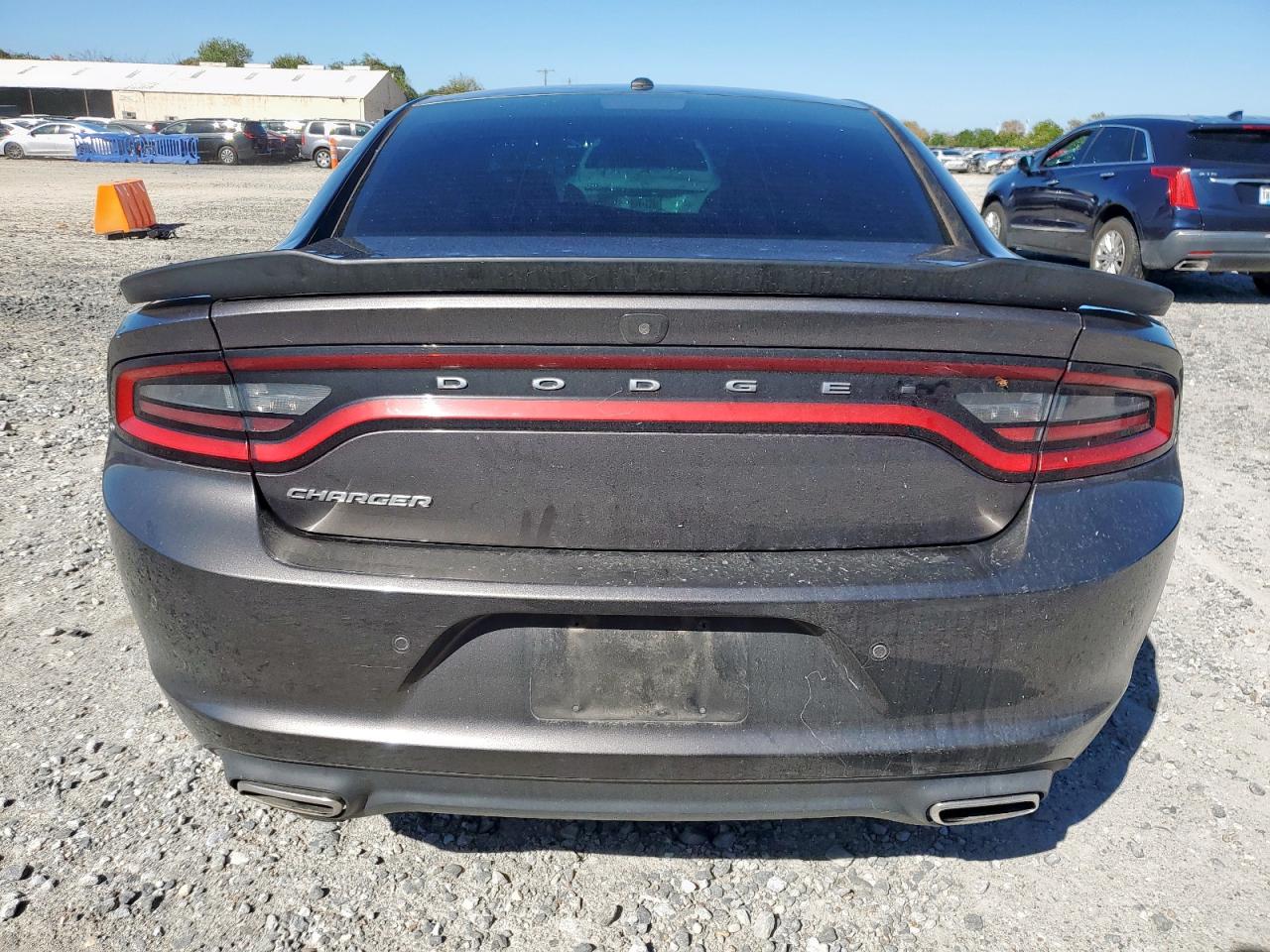 Dodge Charger Sxt Image 8