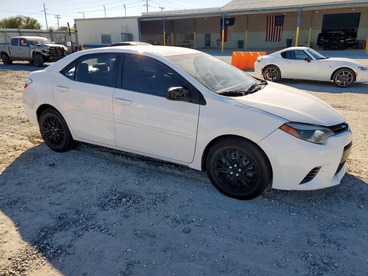 Toyota Corolla L Image 8