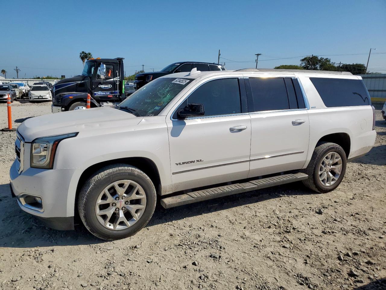 GMC Yukon C1500 Slt Image 1