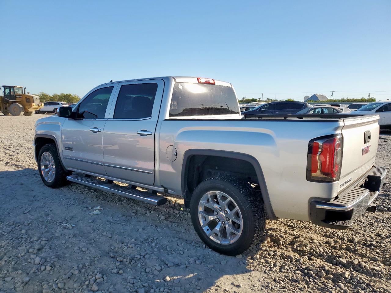 GMC Sierra C1500 Slt Image 8