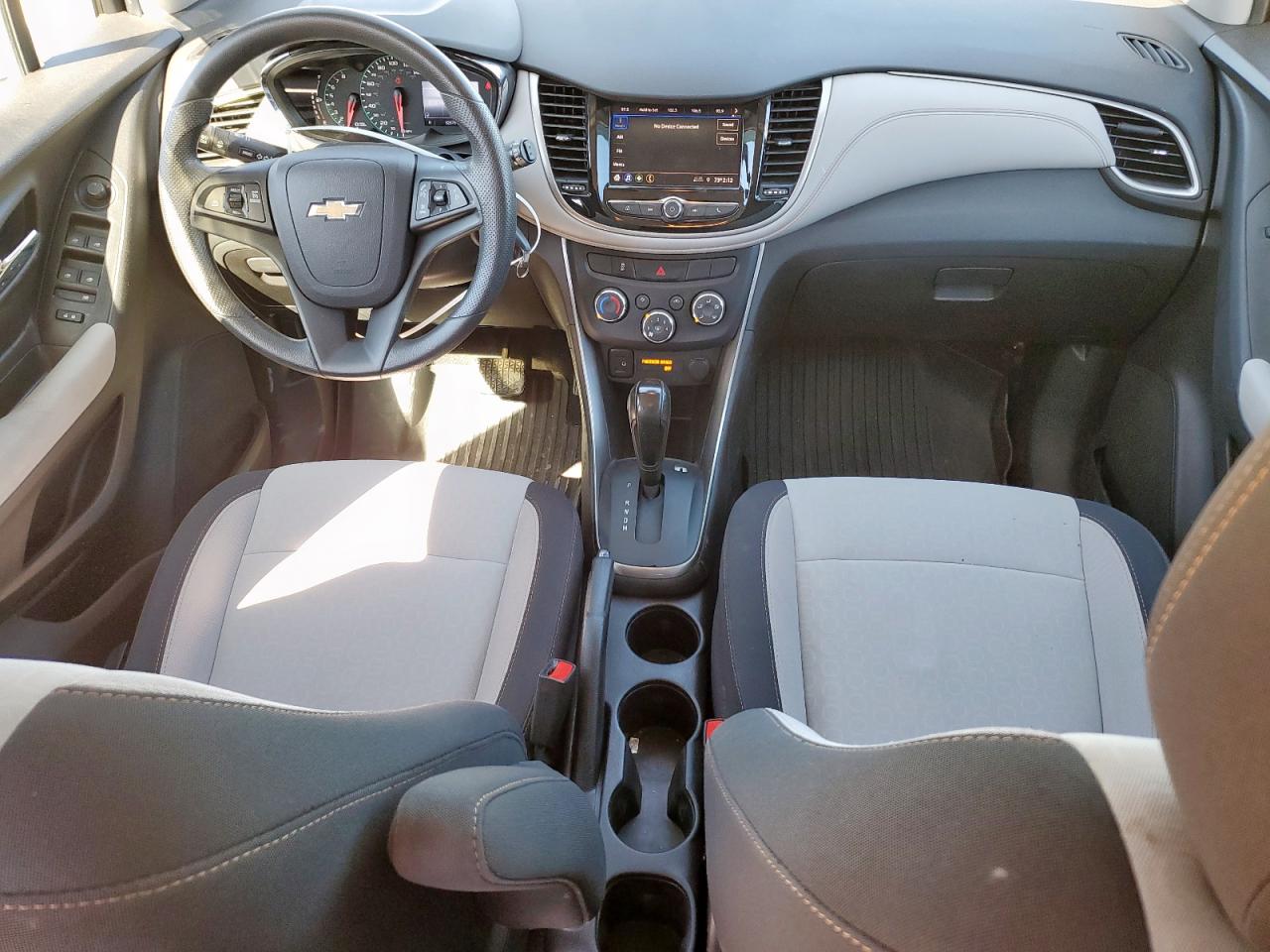 Chevrolet Trax Ls Image 7
