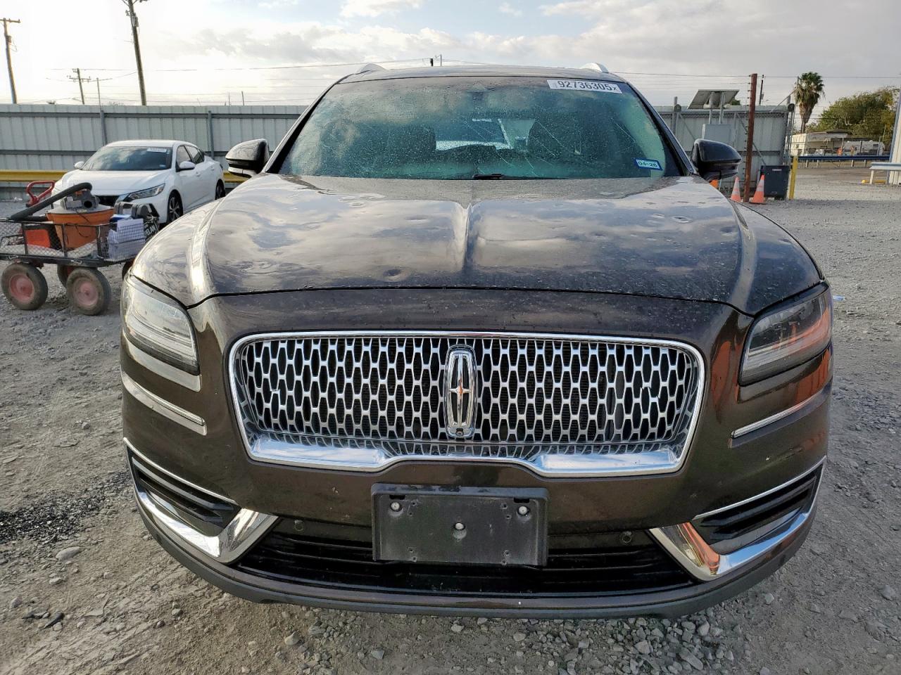 Lincoln Nautilus Reserve Image 2