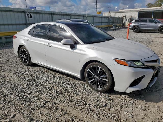 Toyota Camry Xse Image 3