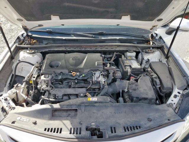 Toyota Camry Xse Image 12