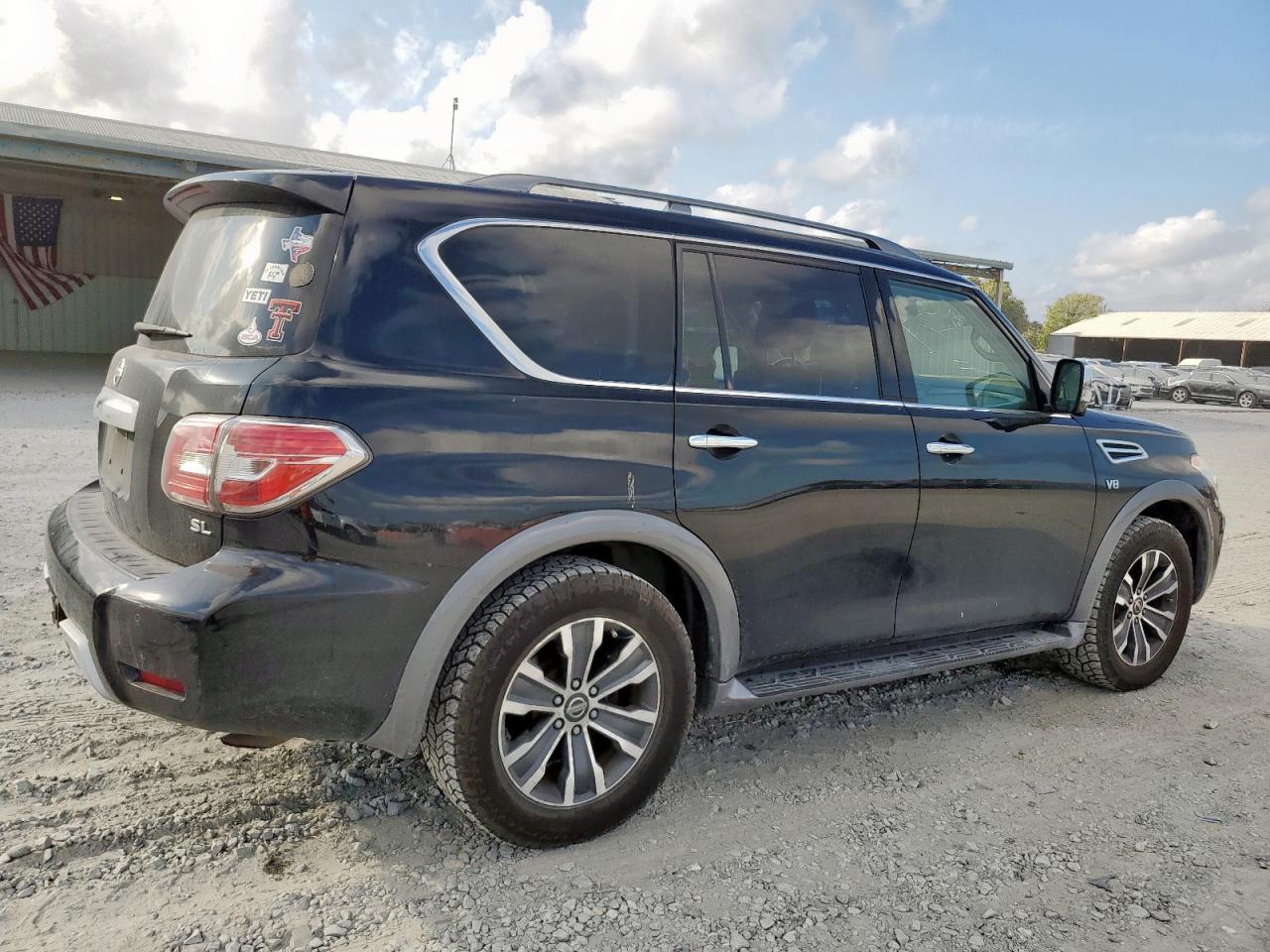 Nissan Armada Sv Image 4