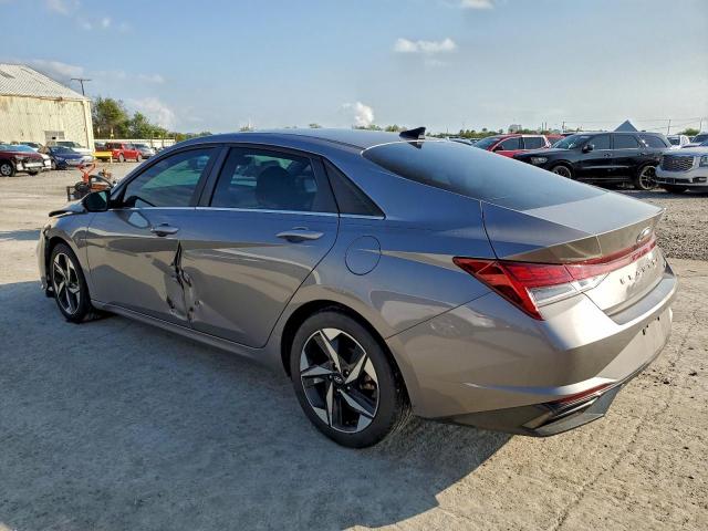 Hyundai ELANTRA Limited Image 6