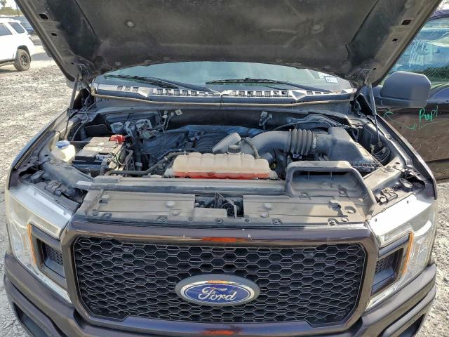 Ford F-150 Supercrew Image 9