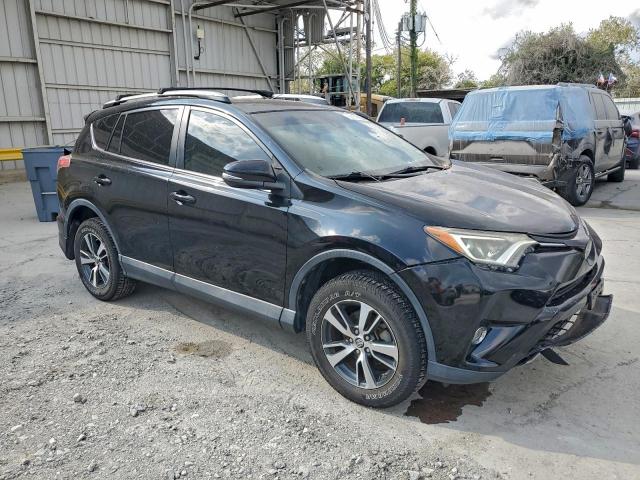 Toyota RAV4 Adventure Image 4