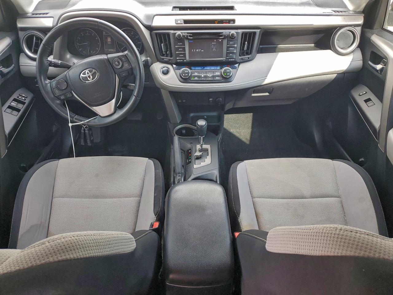 Toyota RAV4 Adventure Image 5