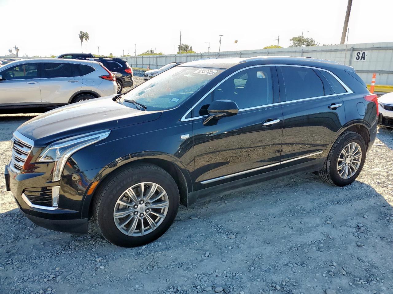 Cadillac XT5 Luxury Image 1