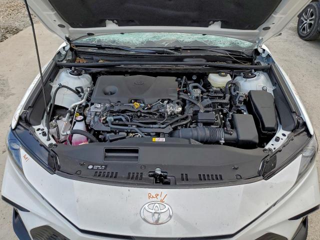Toyota Camry Xse Image 9