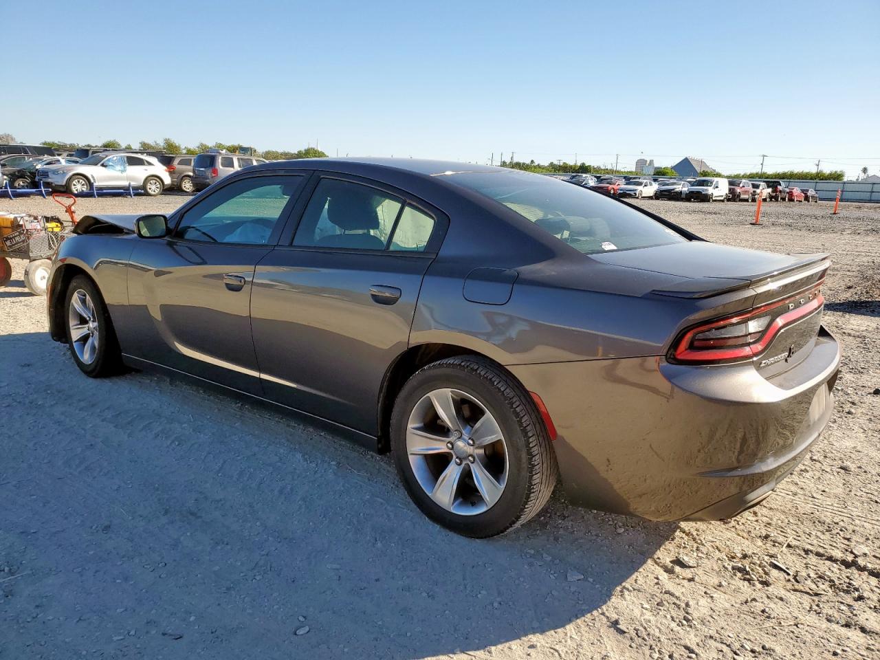 Dodge Charger Se Image 6