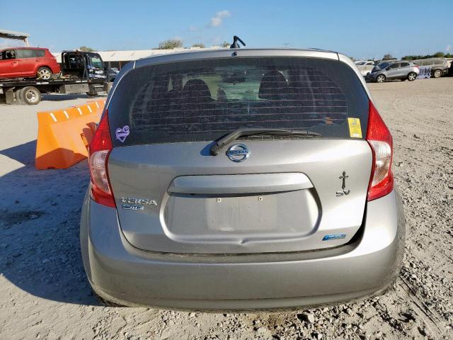 Nissan Versa S Image 7