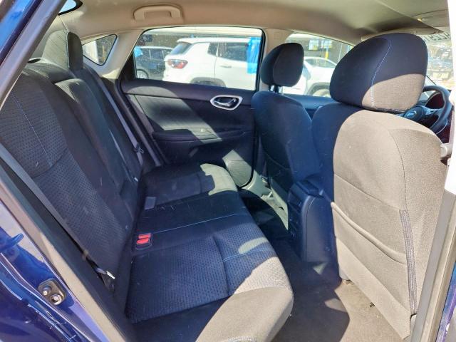 Nissan Sentra S Image 6