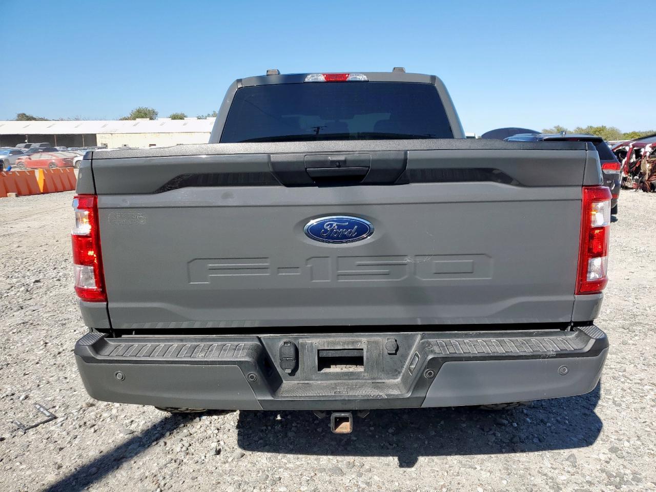 Ford F-150 Supercrew Image 7