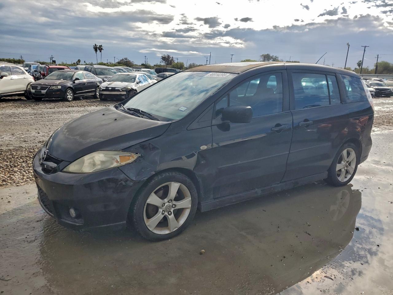 Mazda 5 Image 1