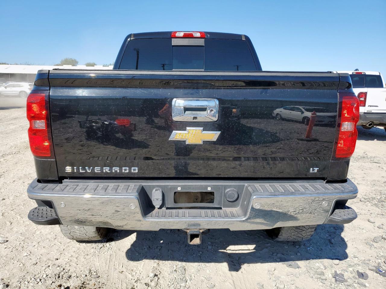 Chevrolet Silverado K1500 Lt Image 3