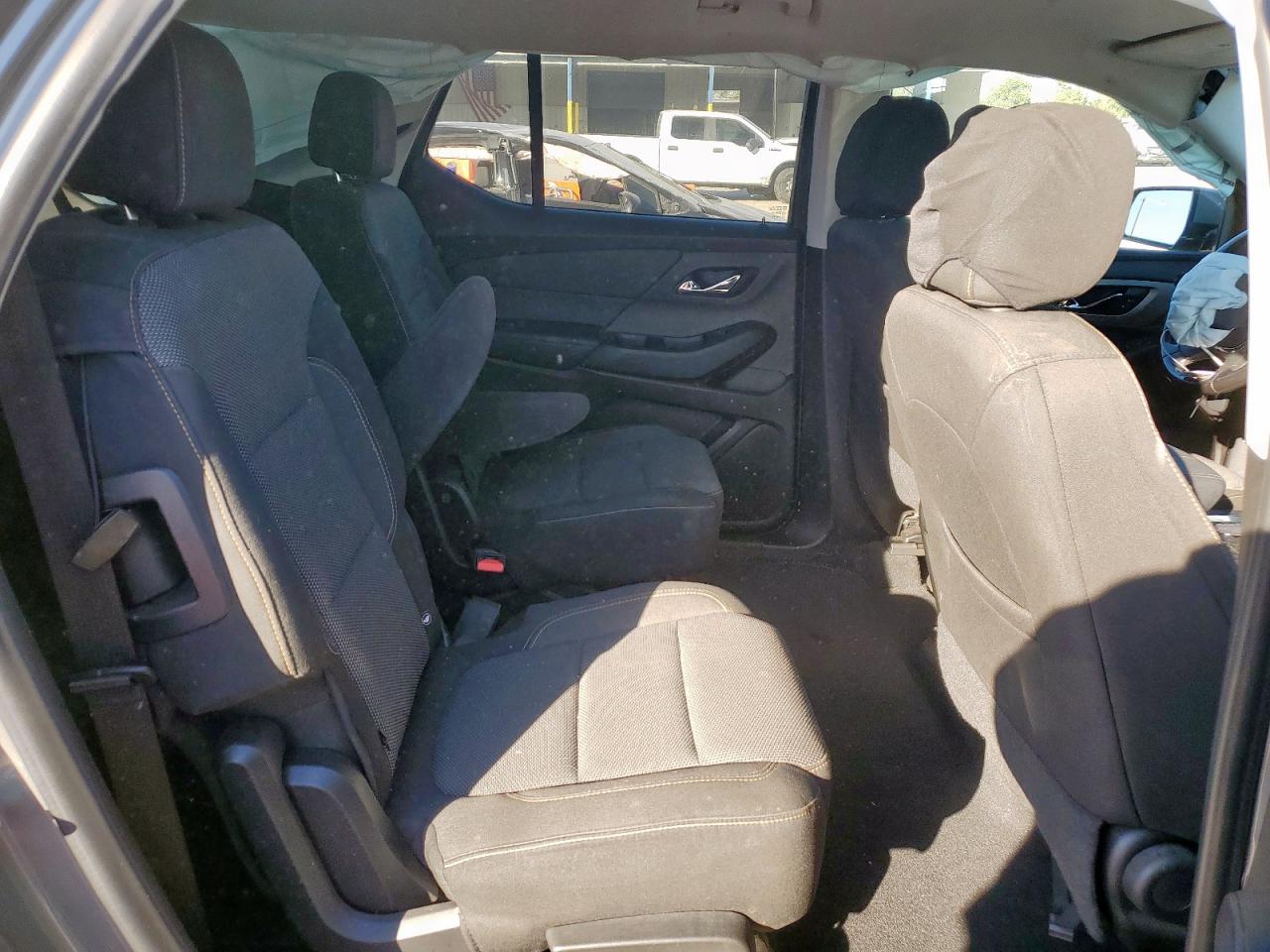 Chevrolet Traverse Lt Image 11