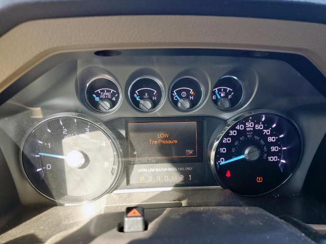 Ford F-350 Super Duty Image 8