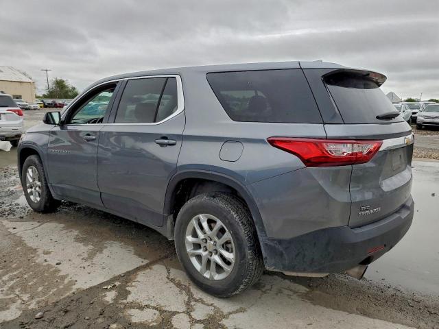 Chevrolet Traverse Ls Image 2