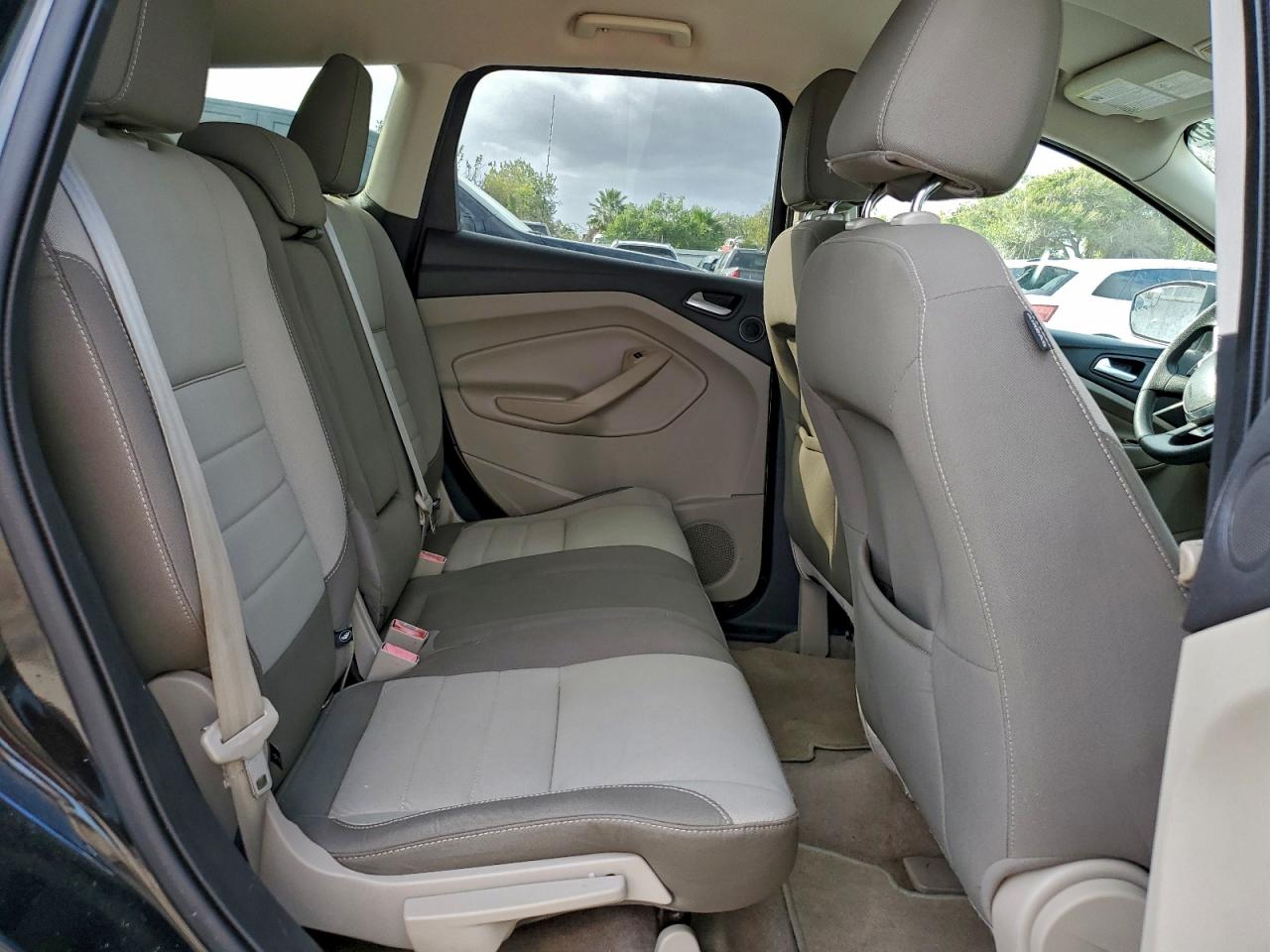 Ford Escape Se Image 10