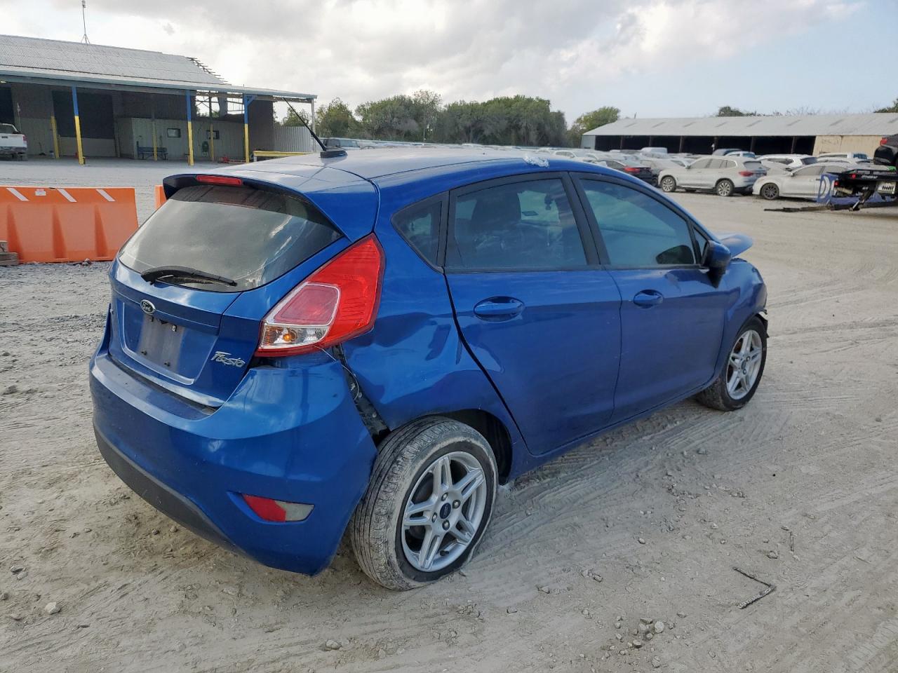 Ford Fiesta Se Image 10