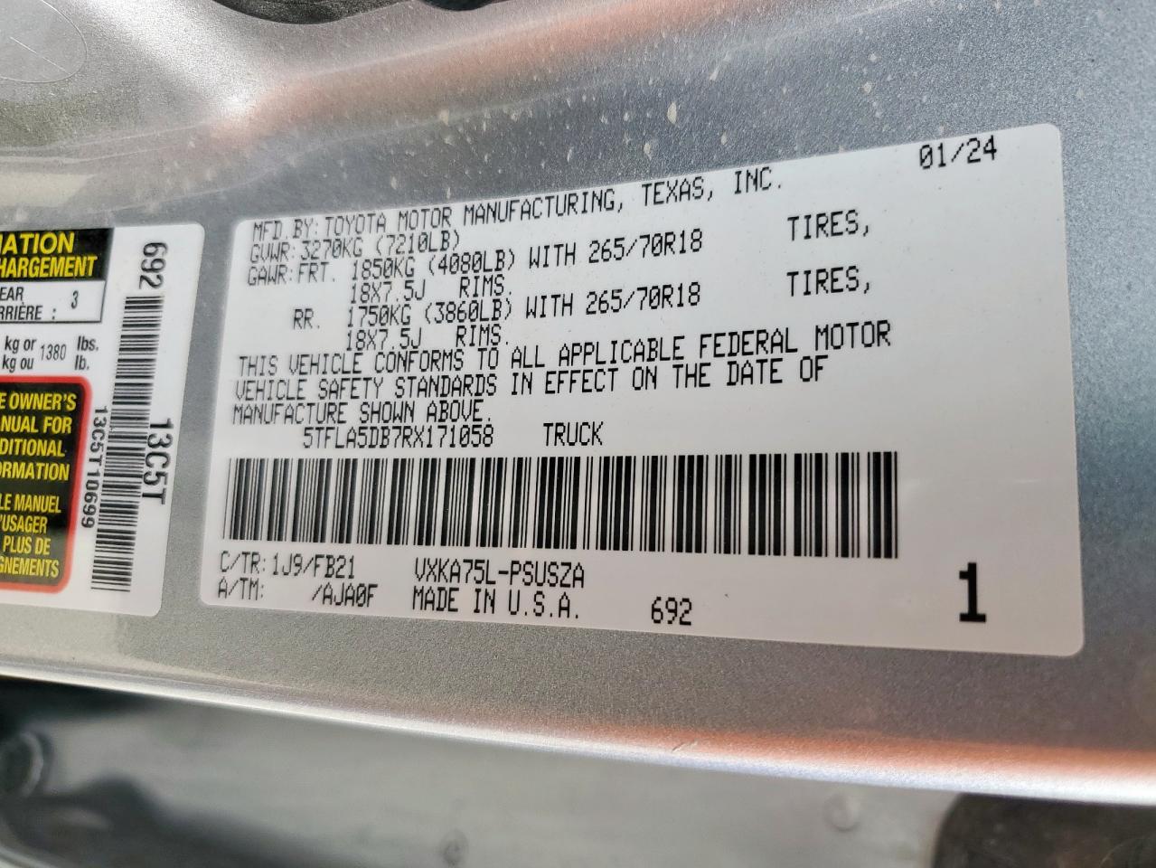 Toyota Tundra Crewmax Sr Image 2