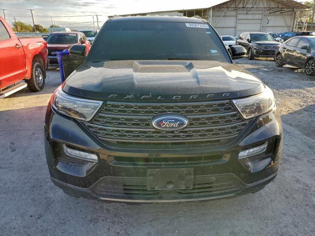 Ford Explorer Xlt Image 6