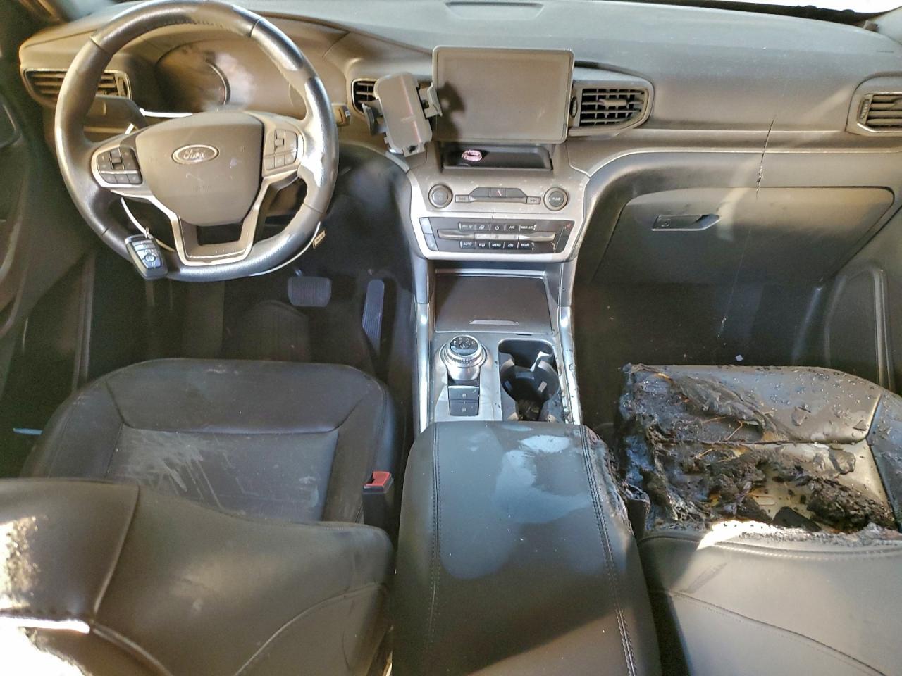 Ford Explorer Xlt Image 4