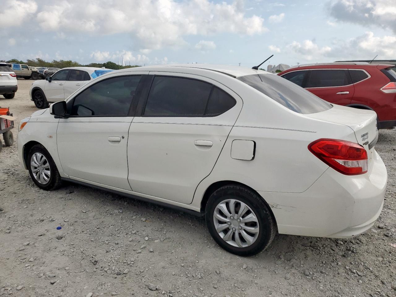 Mitsubishi Mirage G4 Es Image 11