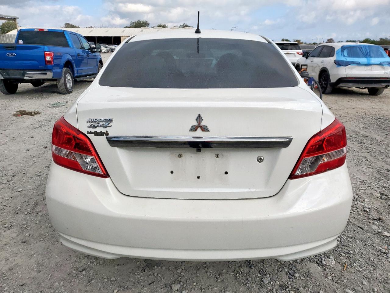 Mitsubishi Mirage G4 Es Image 9