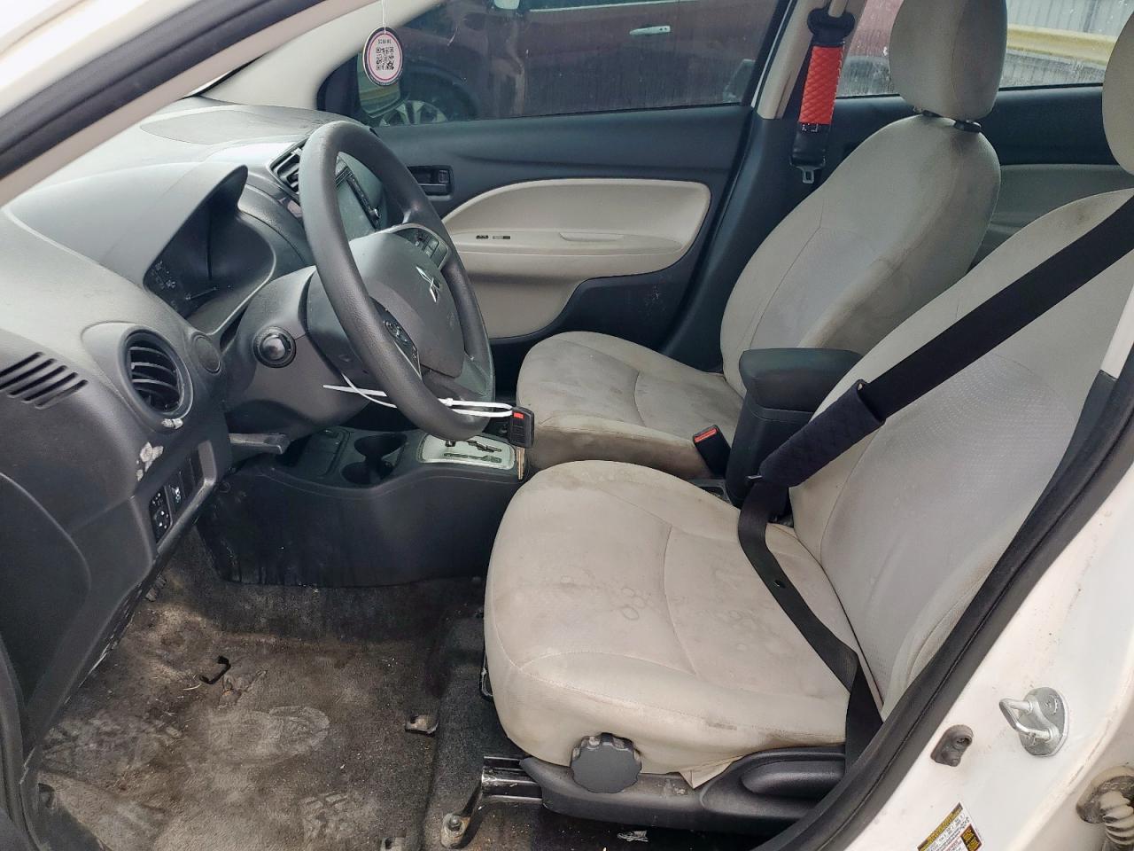 Mitsubishi Mirage G4 Es Image 3