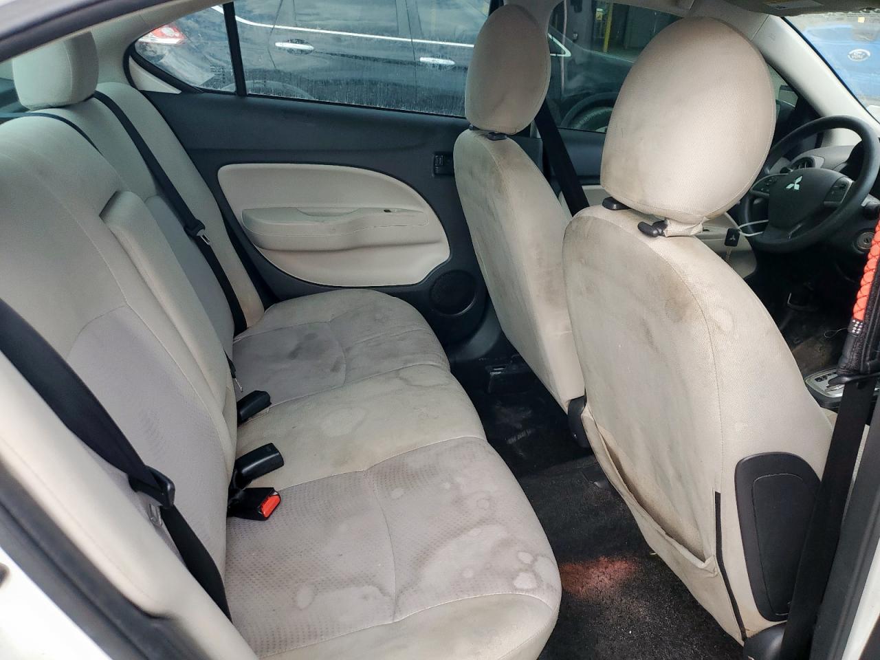 Mitsubishi Mirage G4 Es Image 12