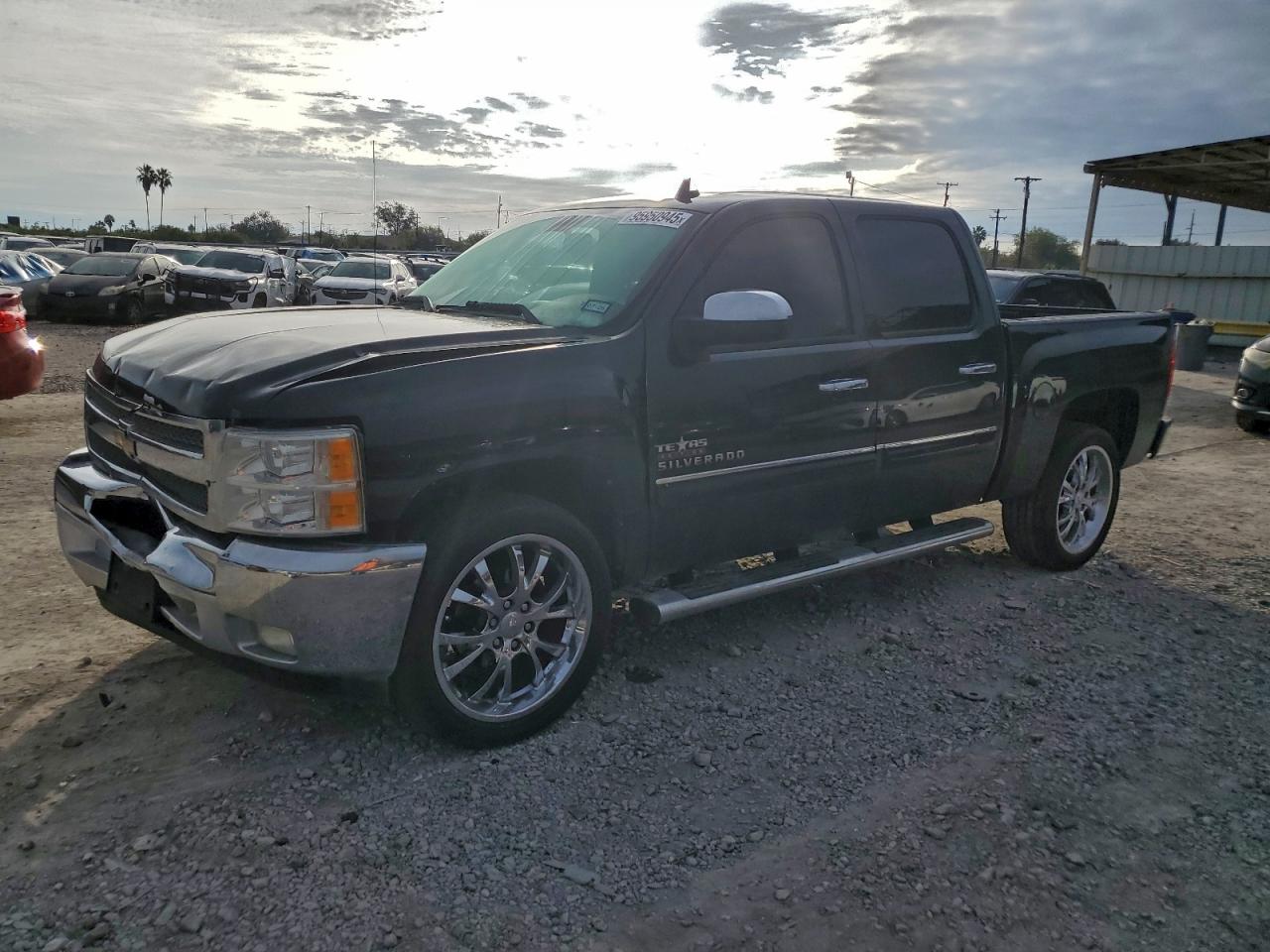 Chevrolet Silverado C1500 Lt Image 1