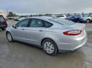 Ford Fusion S Image 5