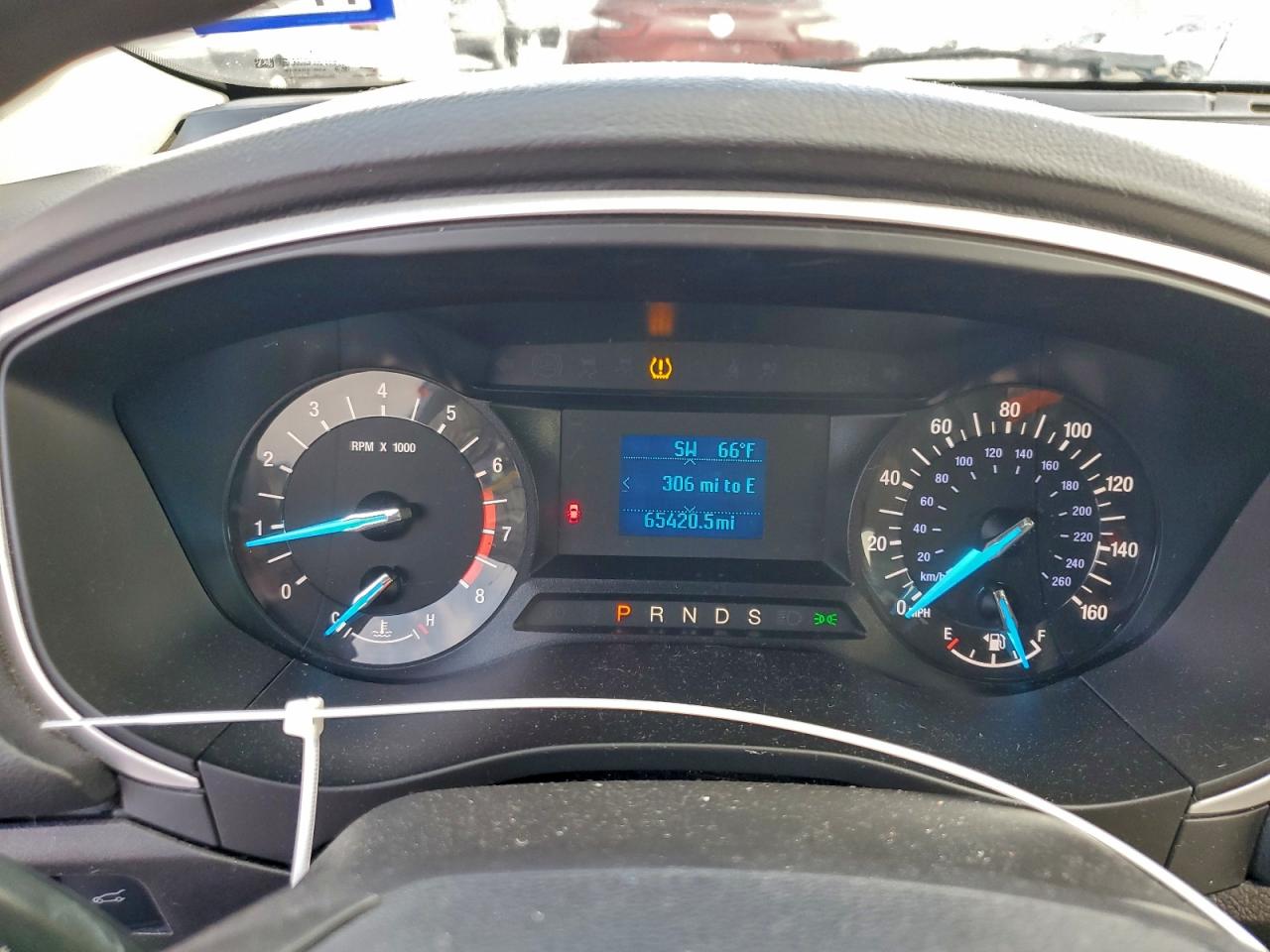 Ford Fusion S Image 7