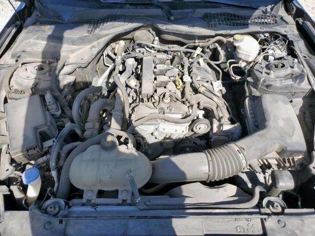 Ford Mustang Image 2