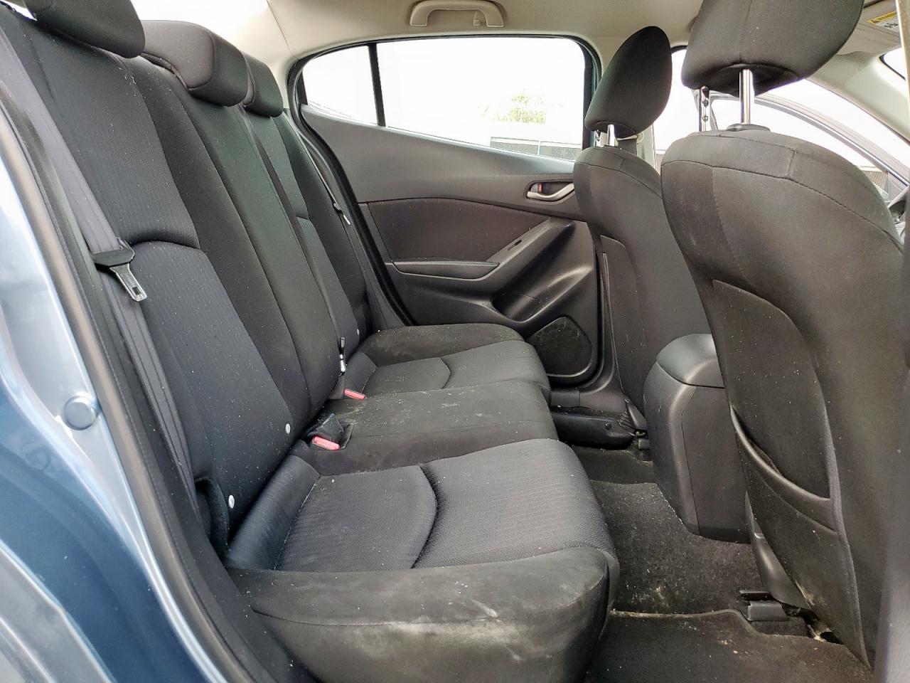 Mazda 3 Sport Image 11