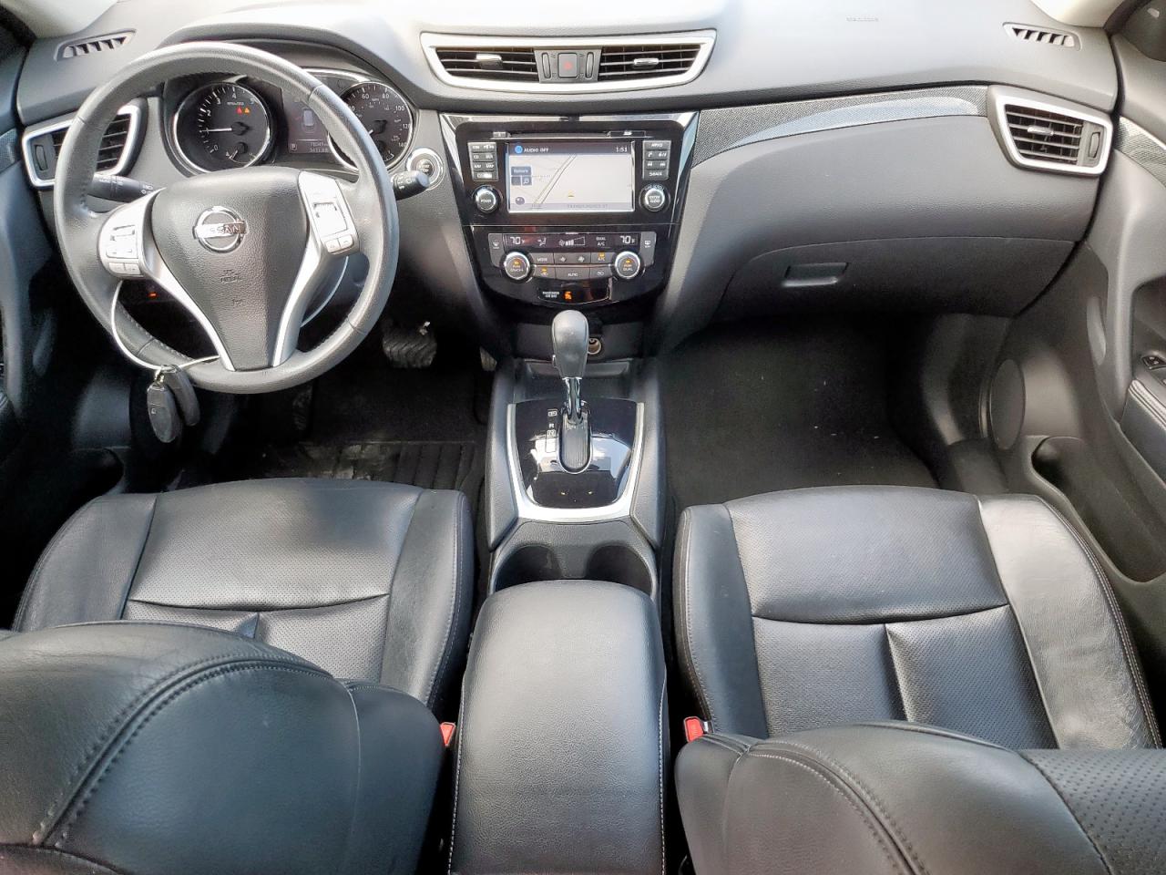 Nissan Rogue S Image 9